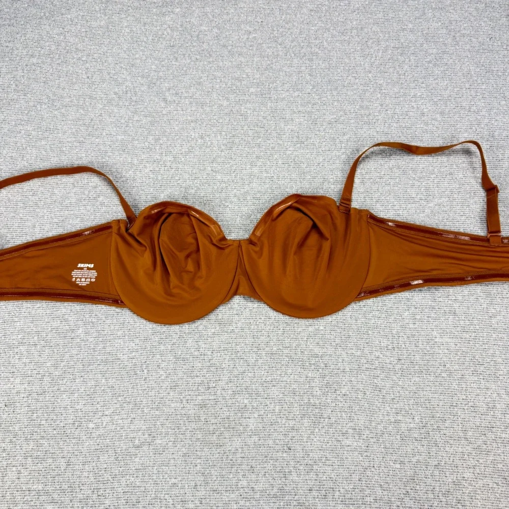 SKIMS Smoothing Intimates Strapless Bra Bronze Underwire 42D BA-BAN-2607 NWT - Picture 8 of 14